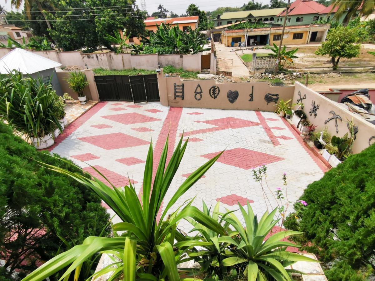 To Be Hotel Kumasi Exterior photo